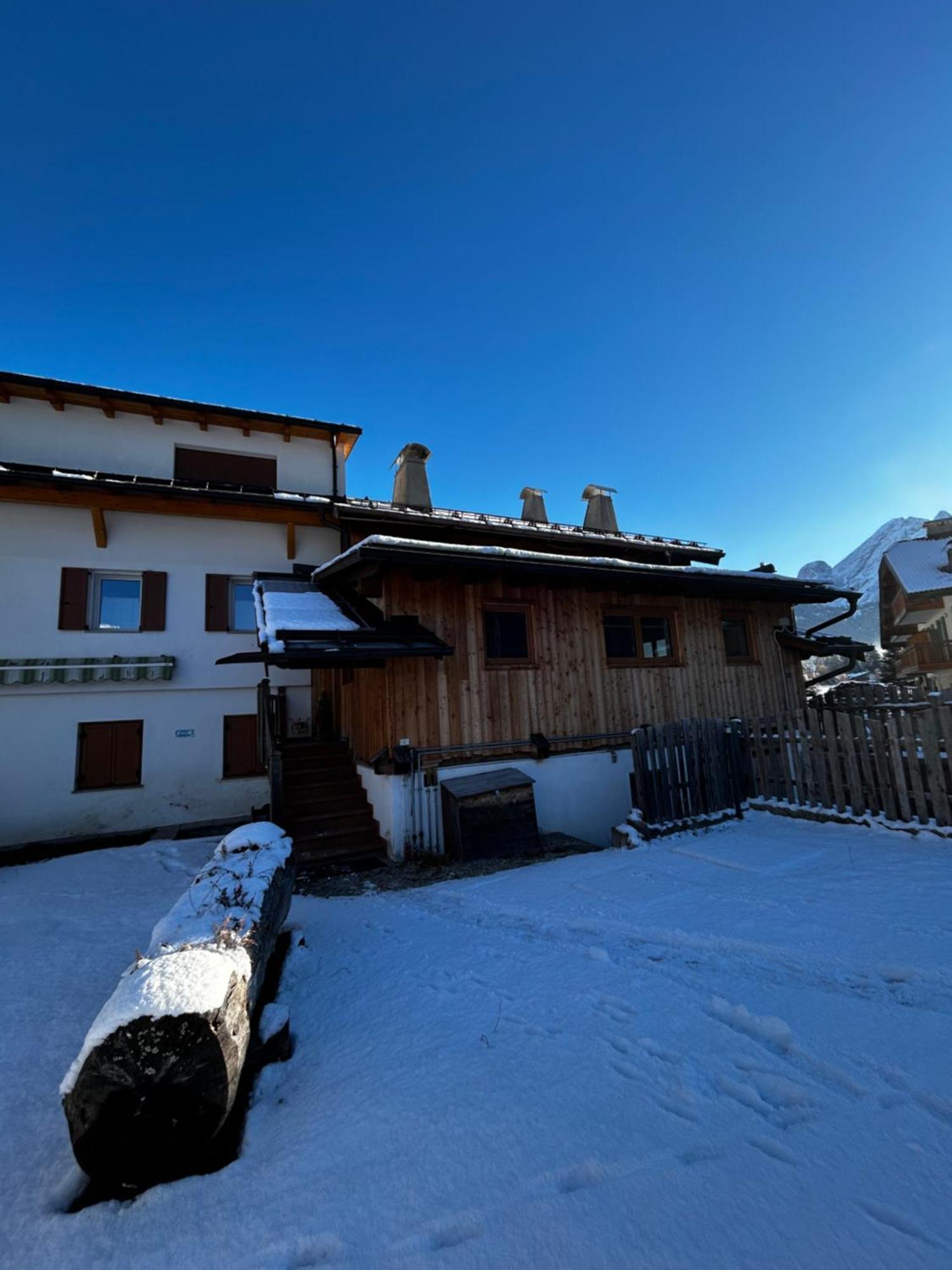 Chalet Vernel Canazei Esterno foto